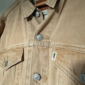 Levi's Tan Lightweight Shirt Jacket Classic Design